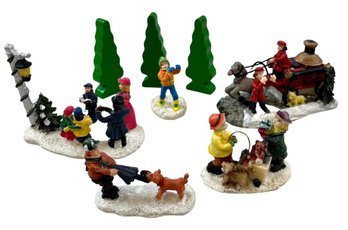 Townspeople And Santa Accessories For City Creations Or Dollhouse