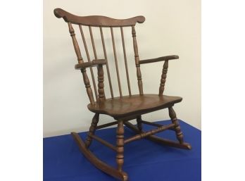 Lovely Childs Windsor Rocking Chair