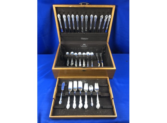Silver Plate Flatware Set & Silver Storage Chest - Signed 'Rogers Brothers - Reflection'