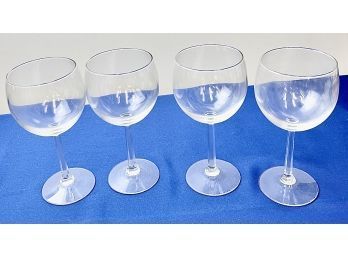 Set Of 4 Wine Balloon Glasses