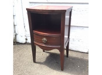 Elegant Curved Night Stand Side Table