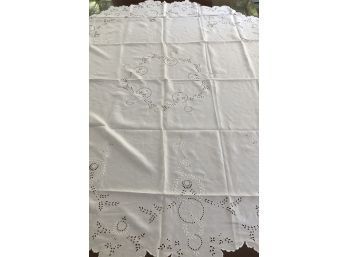 Stunning Open Cutwork - Scalloped Fine Quality Vintage Linen Tablecloth - Gorgeous Detailing & Old Monogram