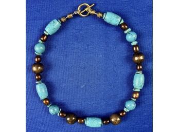 Costume Beaded Necklace With Toggle Clasp