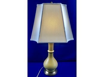 Vintage Mid-Century Ceramic Lamp With Linen Lampshade & Matching Finial