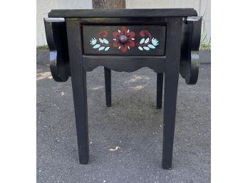 Painted Butterfly Leaf End Table - Signed 'Broyhill'