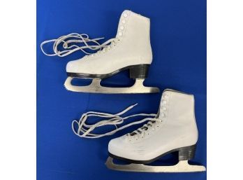 American Figure Skates - Size 4