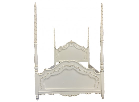 Vintage White  Four Poster Bed