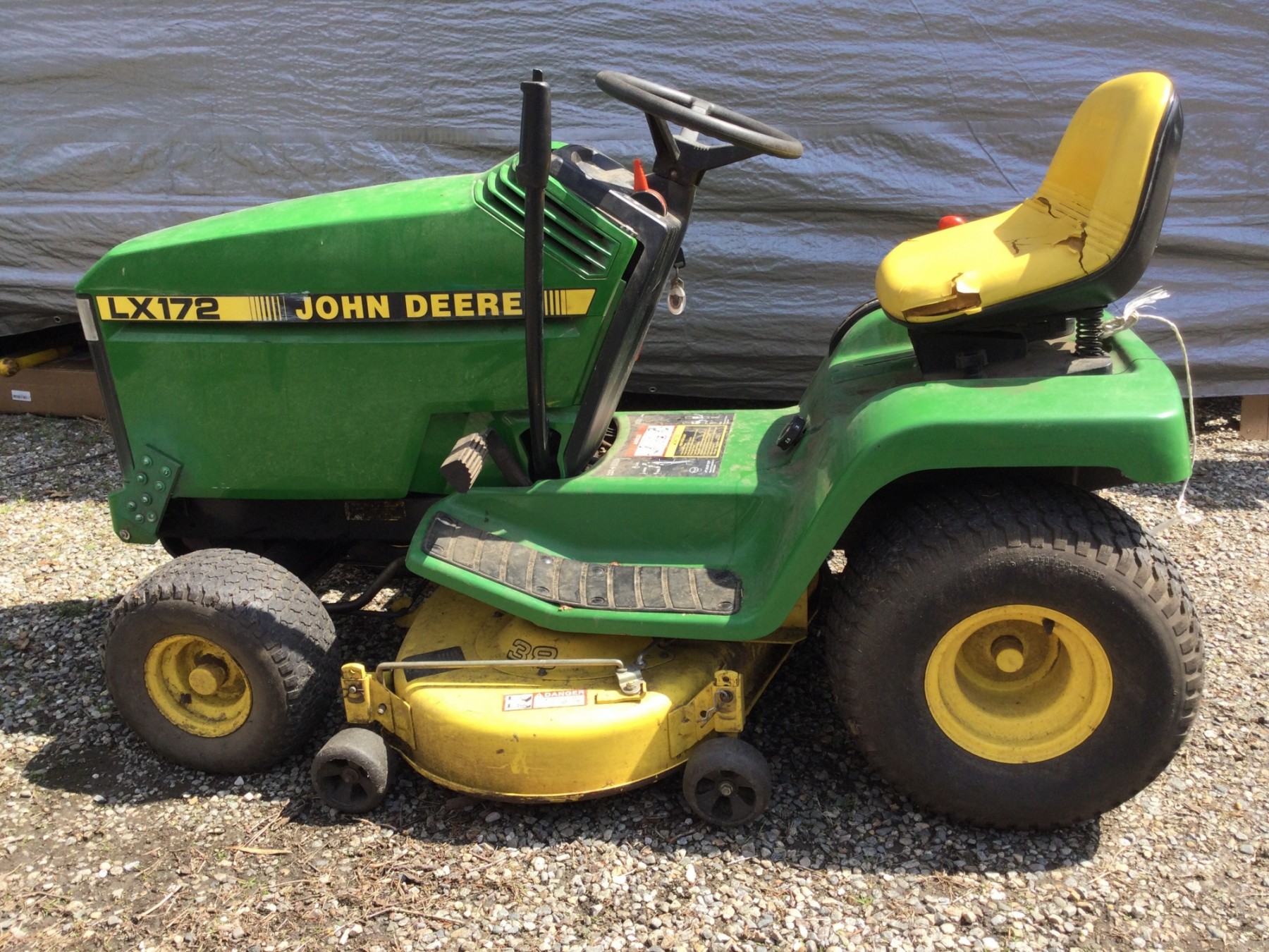 Lawnmower Lx172 John Deere Riding Mower 38 4490