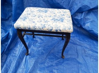 Upholstered Ottoman/ End Table