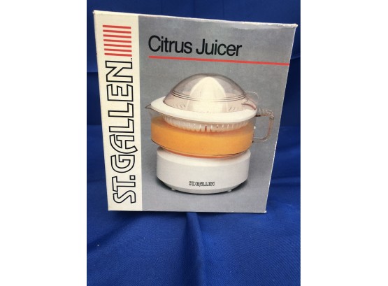 Citrus Juicer By St. Gallen