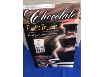 Nostalgia 16 Chocolate Fountain