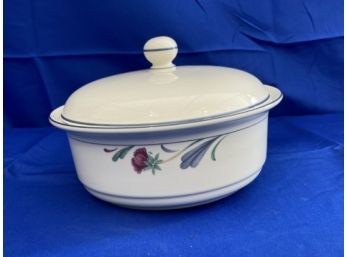 Lenox Oven/ Microwave Safe Covered Dish