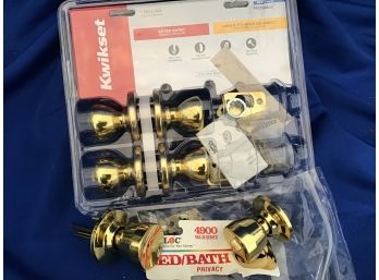 Three Locking Doorknob Sets Lockets