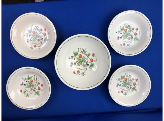 Vintage Ceramica San Marciano Hand Painted Italian Pottery - Strawberry Pattern - Charming Set!