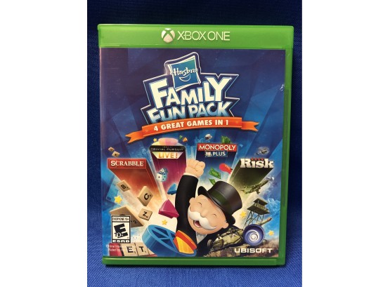 X-Box Hasbro Family Fun Pack ( 4 Games In One)
