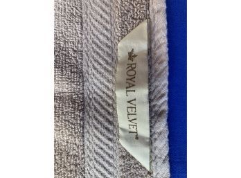 Royal Velvet 100 Percent Cotton Beige Bath Towel Set