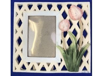 Charming Botanical Frame With Lovely Trellis Features