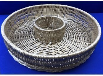 Large Chip & Dip Wicker Serving Piece - Great For A Tortillas & Guac!