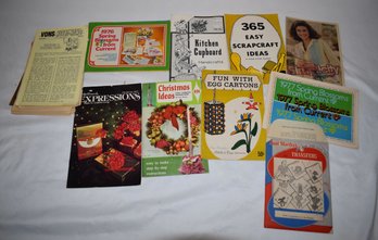 Vintage Christmas And Other Craft Booklet Pamphlets And Aunt Martha's Transfers