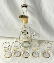 Vintage Wine Decanter Set With Gold Accent