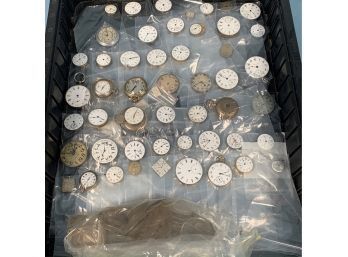 Lot Of Pocketwatch Movements, Crystals And Watch Keys