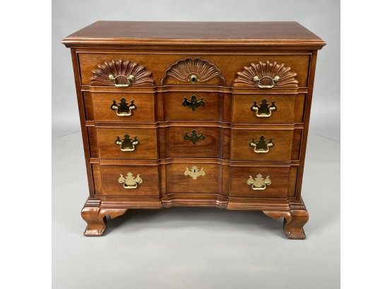 Custom Chippendale Style Mahogany Blocked Front Chest Of Drawers, Thomasville