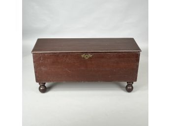 American Maple Six-Board Blanket Box In Spanish Brown, Eighteenth Century