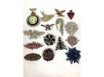 Assortment Of Vintage Brooches