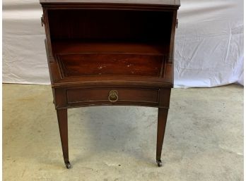 Antique  Hekman 2 Tiered End Table