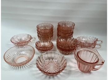 Vintage Hocking Pink Depression Glass 9 Bowls, 4 Small Bowls And 2 Nut Dishes