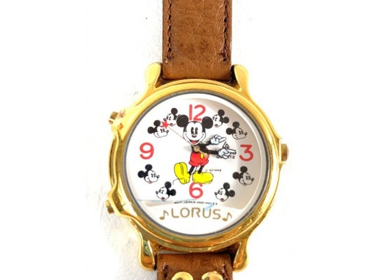 Vintage Lorus Musical  Tone Mickey Mouse Watch