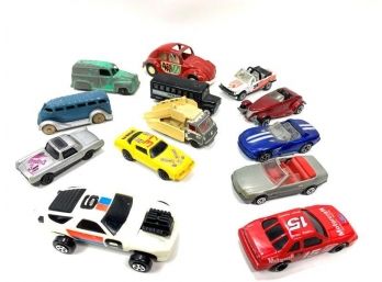 Lot Of 12 Small Mixed Car Toys