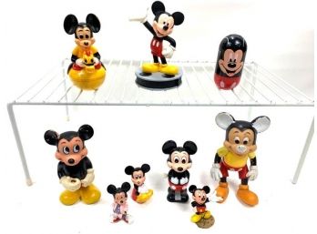 Lot Of Small Plastic Mickey And Minnie Mouse Figurines