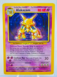 ALAKAZAM Base Set Holographic Pokemon Card!!