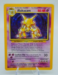 ALAKAZAM Base Set Holographic Pokemon Card!! (1)
