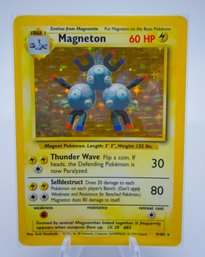 MAGNETON Base Set Holographic Pokemon Card!! (2)