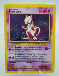 MEWTWO Base Set Holographic Pokemon Card!! (3)