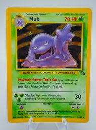 MUK Fossil Set Holographic Pokemon Card!! (2)
