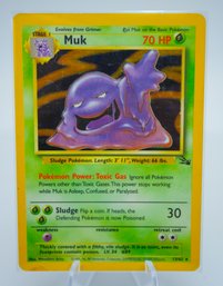 MUK Fossil Set Holographic Pokemon Card!! (3)