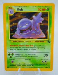 MUK Fossil Set Holographic Pokemon Card!! (4)
