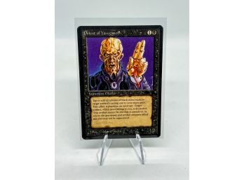 Awesome Priest Of Yawgmoth Vintage 1994 Magic The Gathering Card - Antiquities Set!