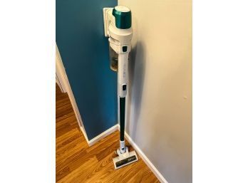 Modern Kenmore Wireless Stick Vacuum