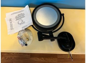 Sleek Matte Black Bathroom Zoom Mirror With Arm And Ring Light