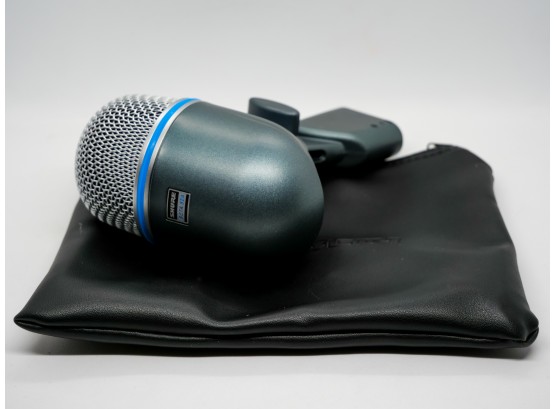 Phenomenal Shure Beta 52a Professional Low Frequency Dynamic Supercardiod Microphone W/ Mic Case!!