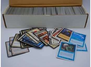 Misc UNSEARCHED 1k MTG Card Box Of Uncommons & Commons