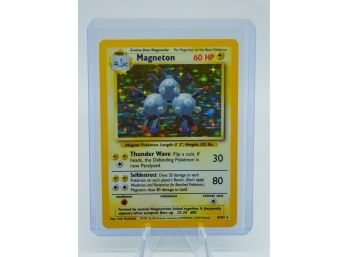 MAGNETON Base Set Holographic Pokemon Card!! (5)