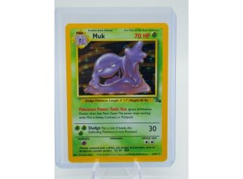 MUK Fossil Set Holographic Pokemon Card!! (1)