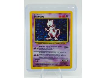 MEWTWO Base Set Holographic Pokemon Card!! (1)