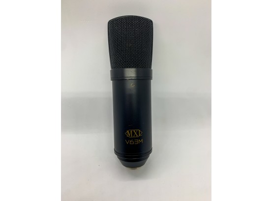 Medium Diaphragm Professional Vocal Condenser Microphone