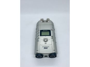 Zoom H4 Handy Audio Field Recorder - Like New!